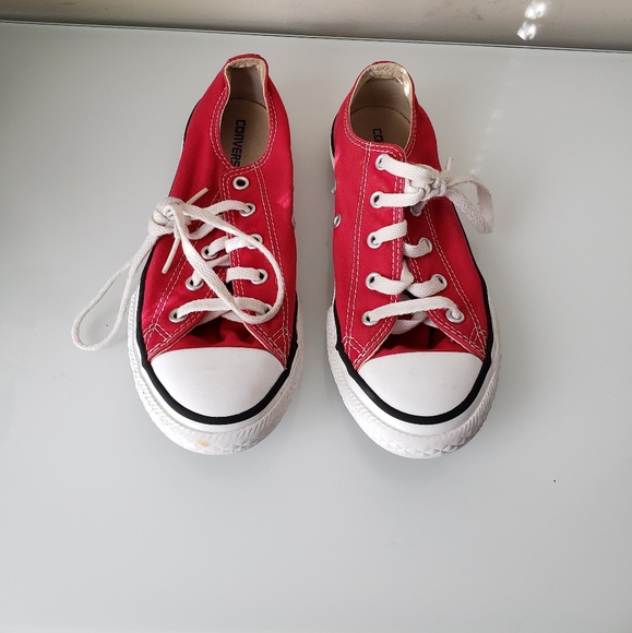 Converse - Picture 1 of 5